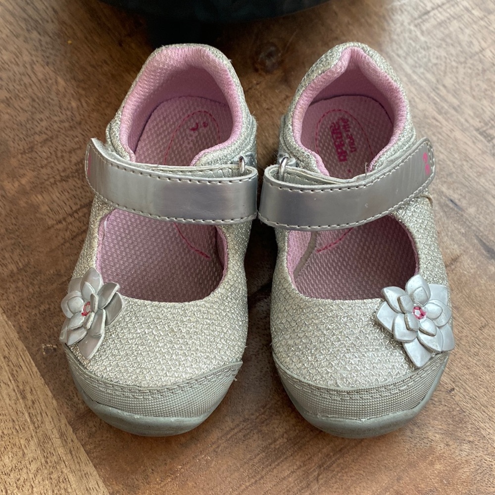 Cute Silver Sandals - Size 4